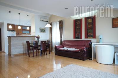 Apartment 3652