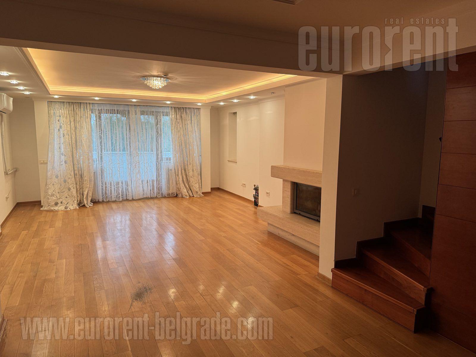 Rent House, Belgrade, ČUKARICA FILMSKI GRAD, €2,100 ID42103