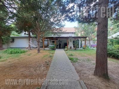 House, 500 m<sup>2</sup>