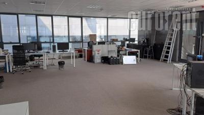 Office space, 389 m<sup>2</sup>