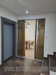 Office space, 250 m<sup>2</sup>