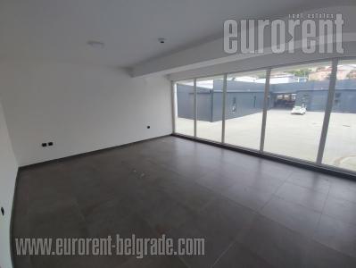 Office space, 900 m<sup>2</sup>