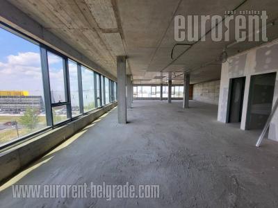 Office space, 352 m<sup>2</sup>