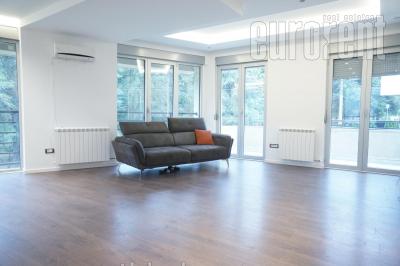 Kuća, 180 m<sup>2</sup>