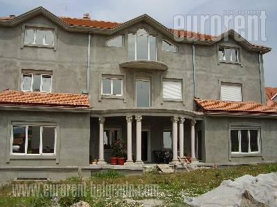 Kuća, 850 m<sup>2</sup>