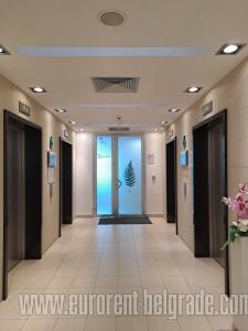 Poslovni prostor, 1.100 m<sup>2</sup>