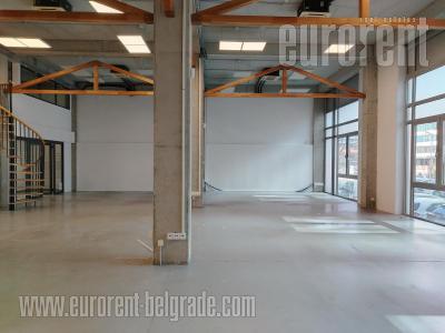 Poslovni prostor, 380 m<sup>2</sup>