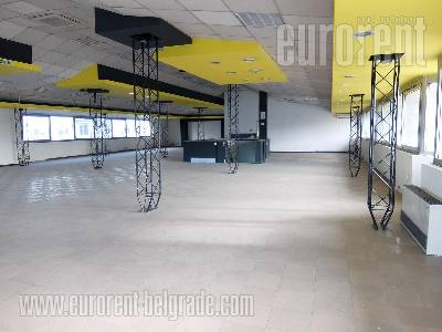 Poslovni prostor, 400 m<sup>2</sup>