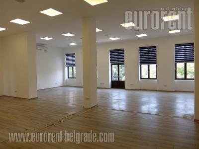 Poslovni prostor, 300 m<sup>2</sup>