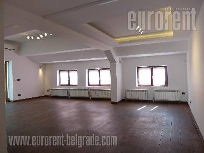 Poslovni prostor, 225 m<sup>2</sup>